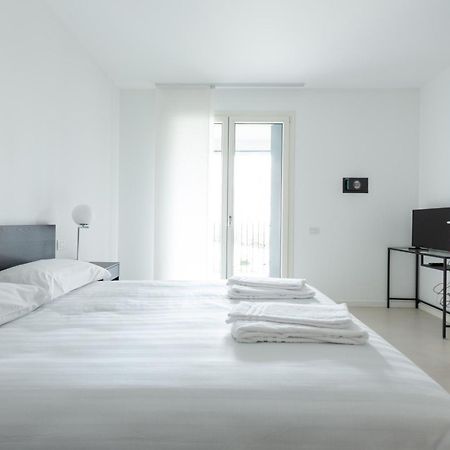 Porta Nuova Bright And Roomy Flat Μιλάνο Εξωτερικό φωτογραφία