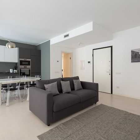 Porta Nuova Bright And Roomy Flat Μιλάνο Εξωτερικό φωτογραφία