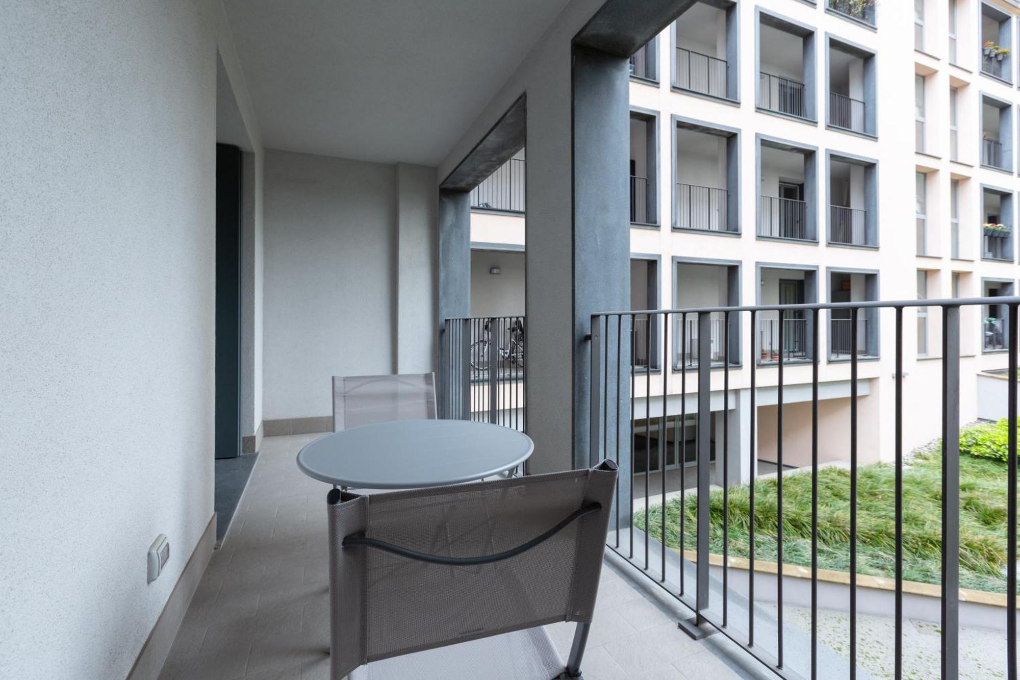 Porta Nuova Bright And Roomy Flat Μιλάνο Εξωτερικό φωτογραφία